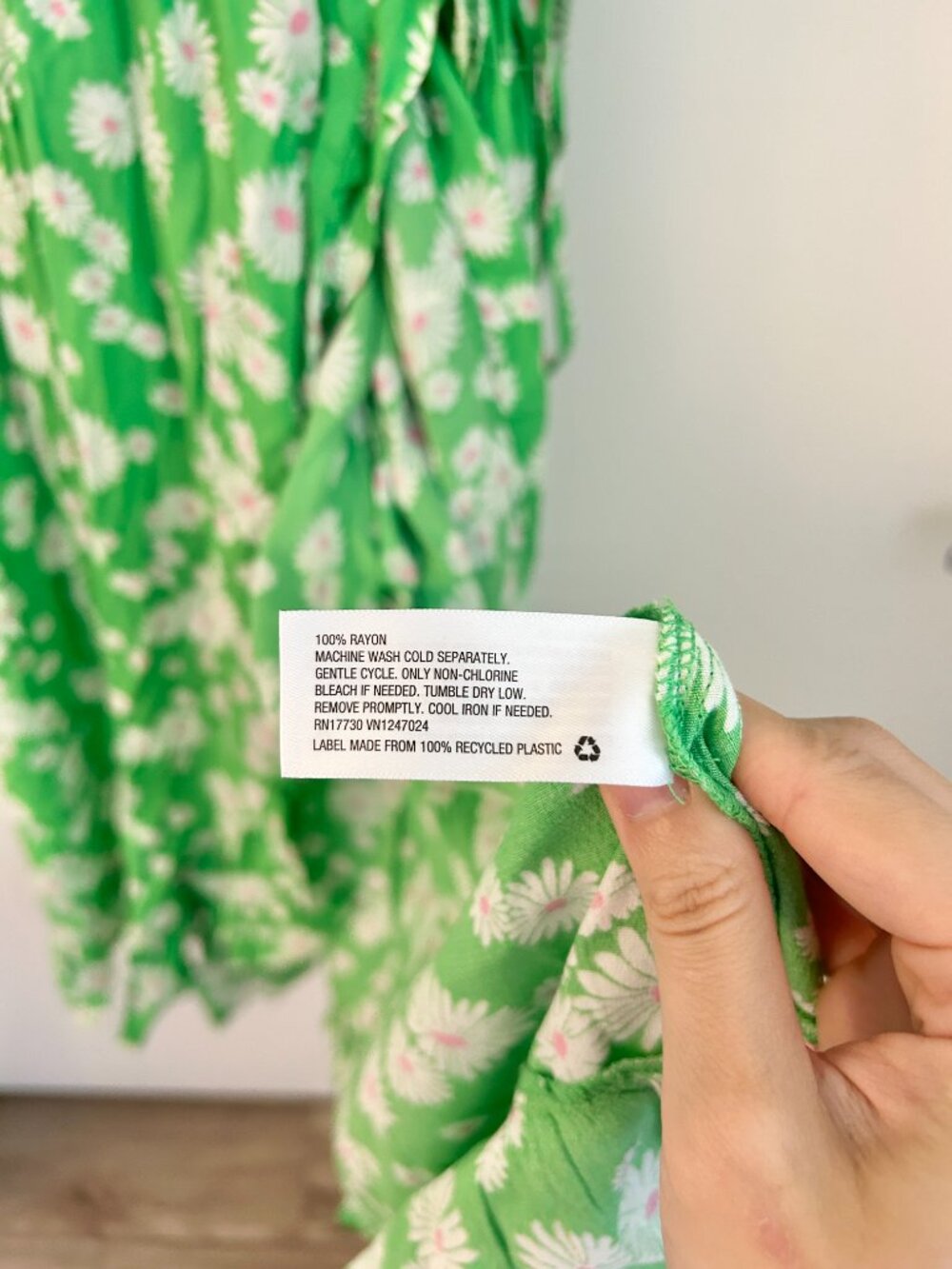Rixo x Target Green & White Daisy Print Genuine Wrap Ruffle Dress Size 1X NWT - Picture 6 of 9
